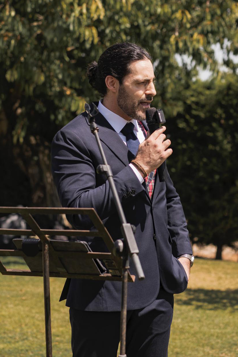 Maestro oficiante de bodas